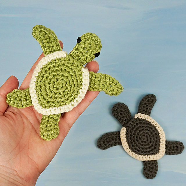 Ravelry: Baby Sea Turtle Applique pattern by June Gilbank