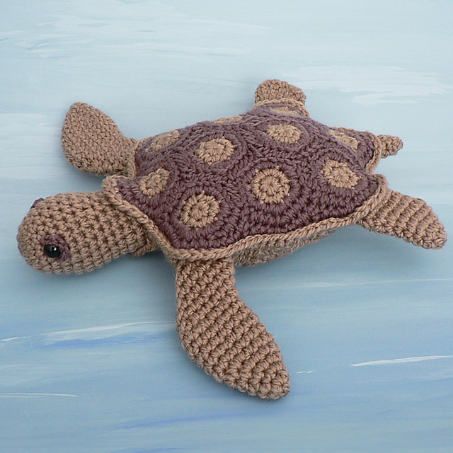 Ravelry: AquaAmi Sea Turtle pattern by June Gilbank