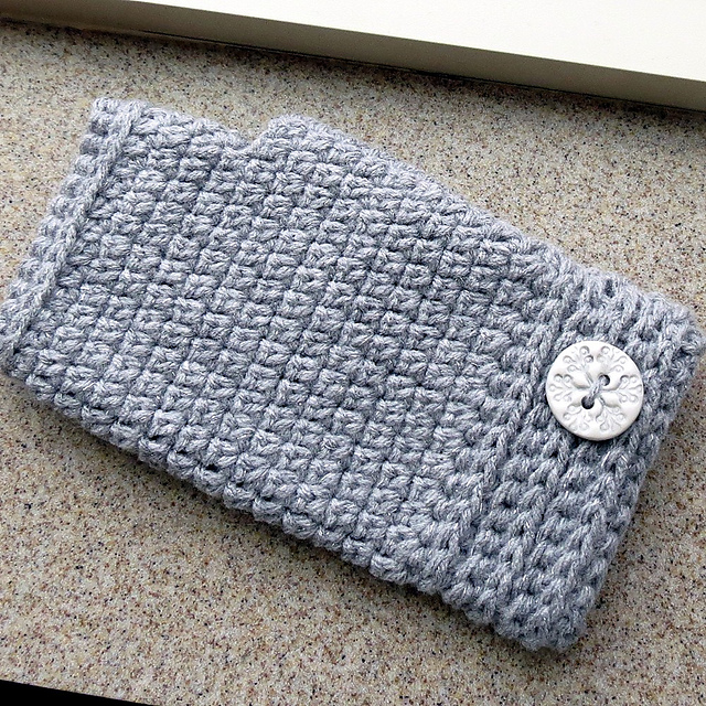 Knit-Look Cuff (Camel Stitch) Fingerless Gloves