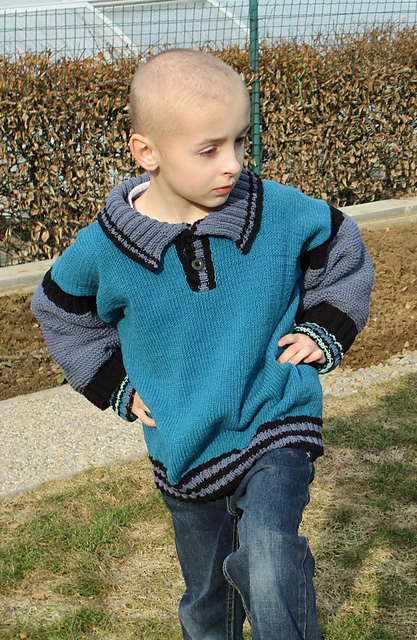 # 28-30 Pullover, Mütze + Armstulpen
