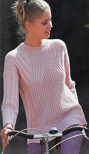 # 17 Pulli mit Rippen- und Strukturmuster in Rosé