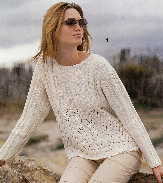 # 01 Pulli in Ecru