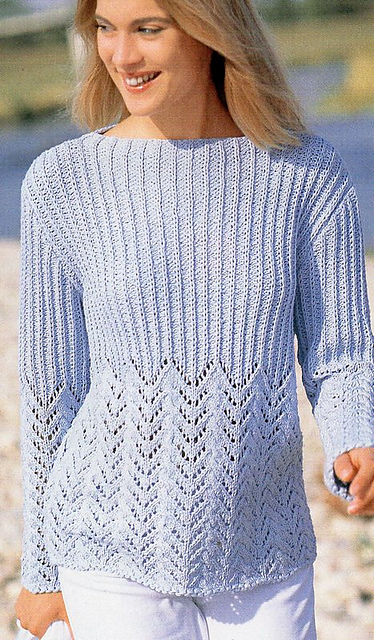 # 04 Hellblauer Musterpulli
