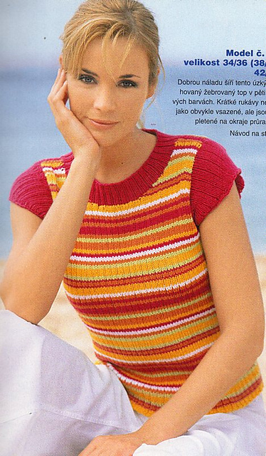 # 11 Gestreifter Rippenpulli