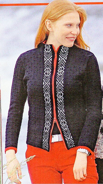 # 26 Schwarze Jacke mit Schmuckblenden