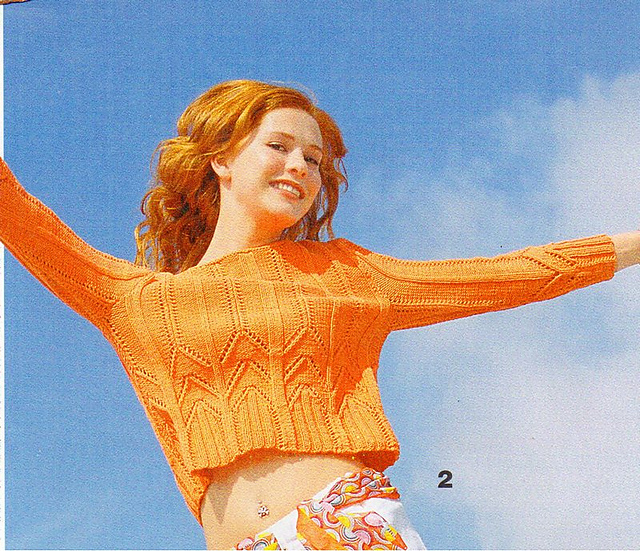 # 02 Musterpulli in Orange