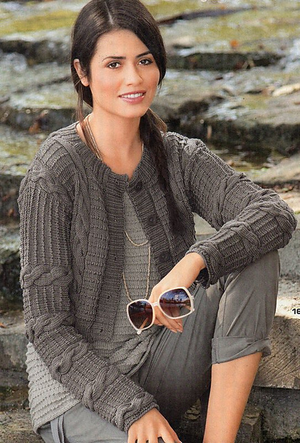# 16 Twinset (Jacke)