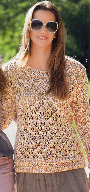 # 07 Pulli in Orange meliert