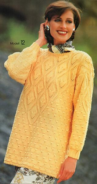 # 12 Pulli mit Zöpfchenpasse