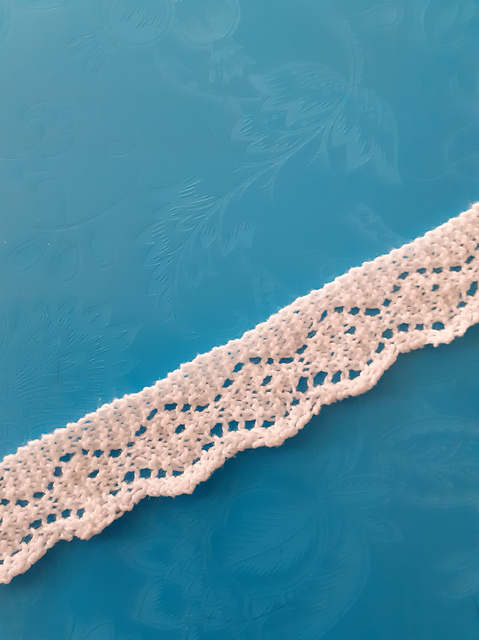 Knitted Edging #8398