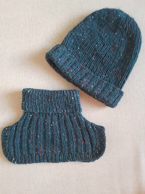 Ravelry: Enkelt Ribb Sett pattern by Frida Råberg