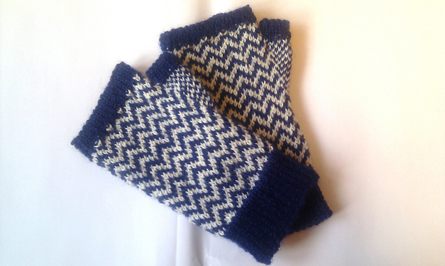 Waterhouse Mitts