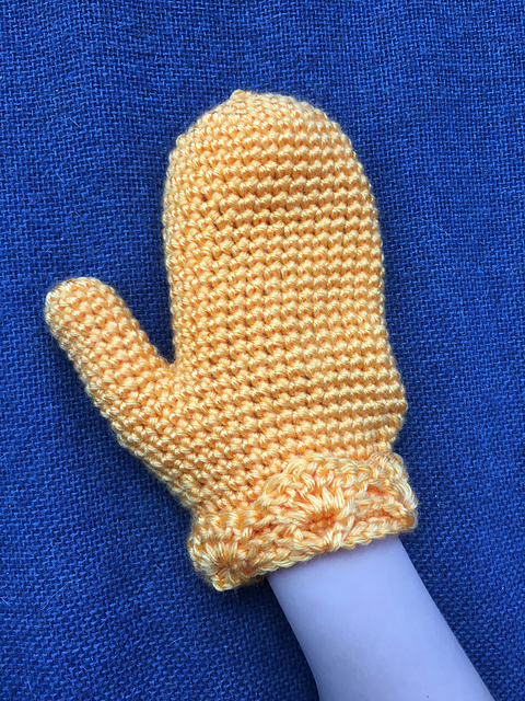 Bomb Shell Mittens