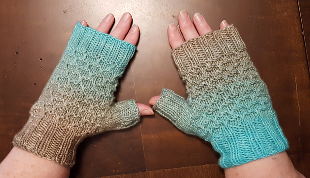 Willamette Falls Mitts