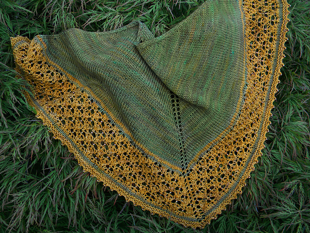 Gilded Age Shawlette