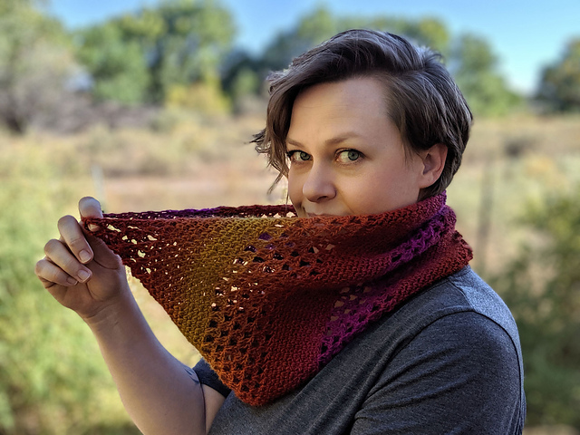 Mimic Cowl