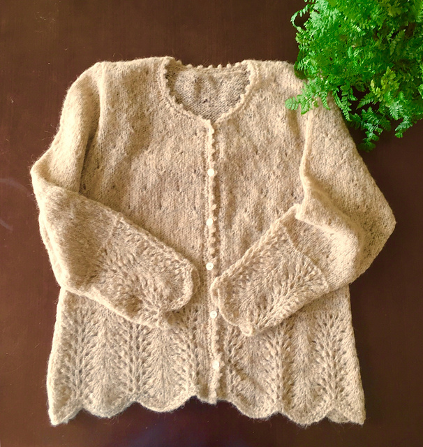 23-24-7 Wave Pattern Cardigan