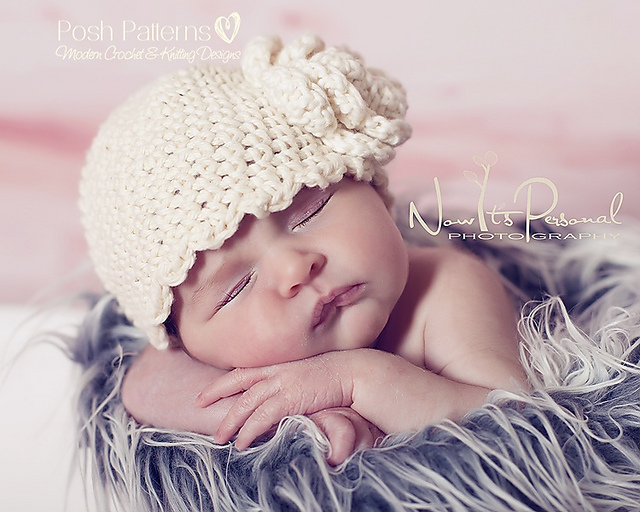 Scalloped Beanie Hat & Flower 143