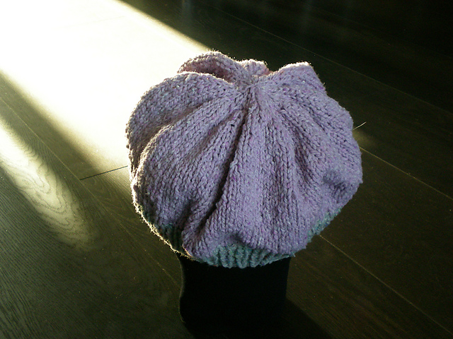 174-debardeur et beret