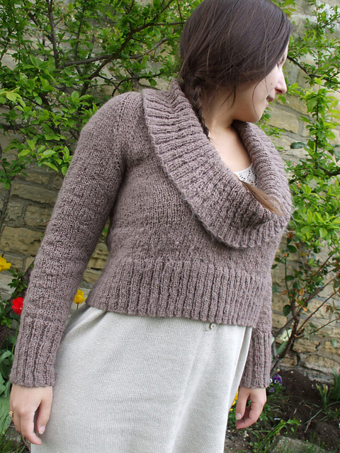 modele 34 pull à large encolure