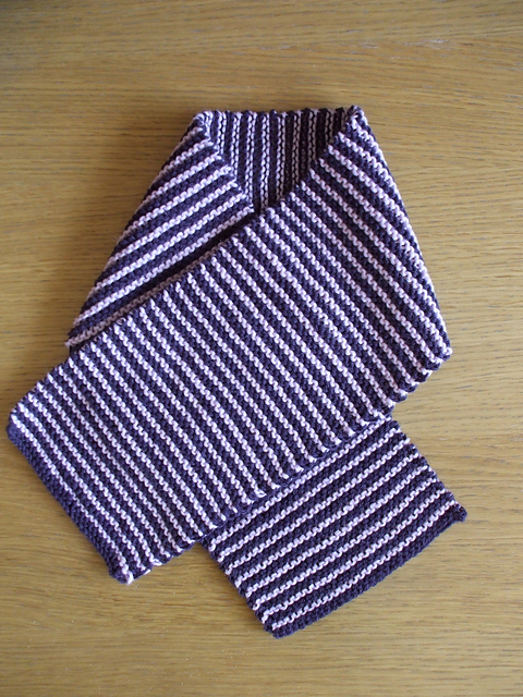 L'écharpe toute simple au point mousse