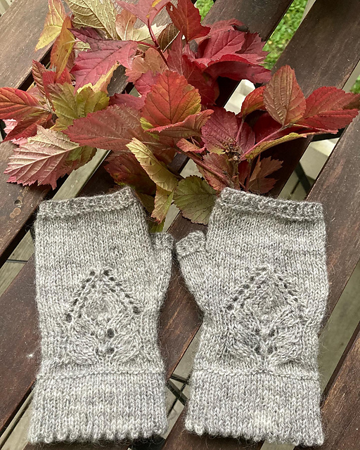 Floribunda Fingerless Mittens