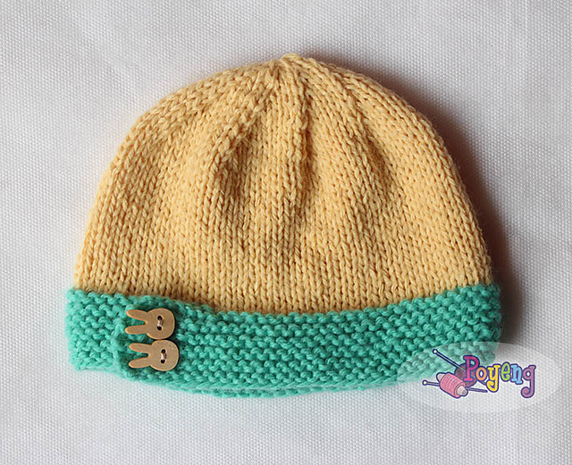 easy buttoned baby hat