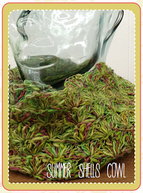 Summer Shells Cowl