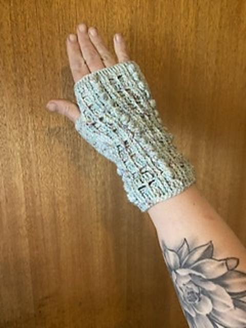Butterflies & Buds Mitts