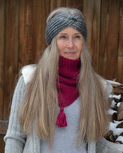 Classy Cowl