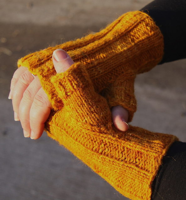 Combley Mitts