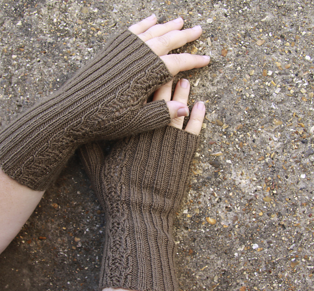 Broadlands Mitts