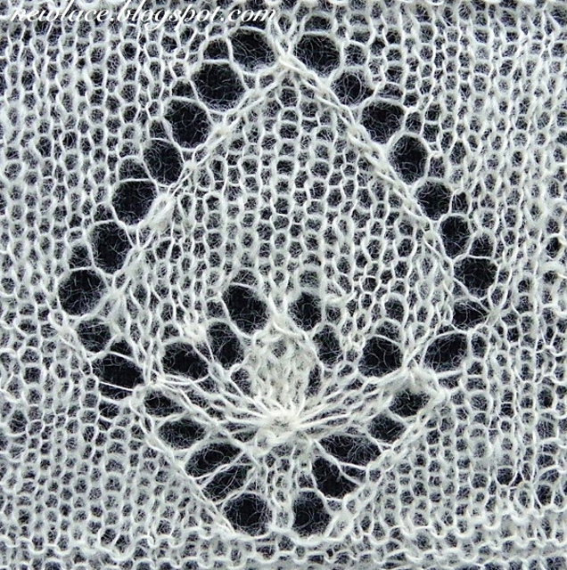 1. Waterlily: single motif