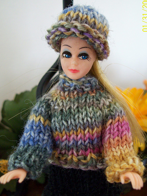 Raglan (Ribbed & Rolled) Sweater & Hat Pattern for Dawn Doll