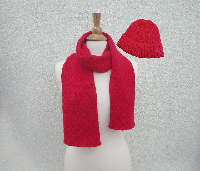 Radcliff Hat & Scarf