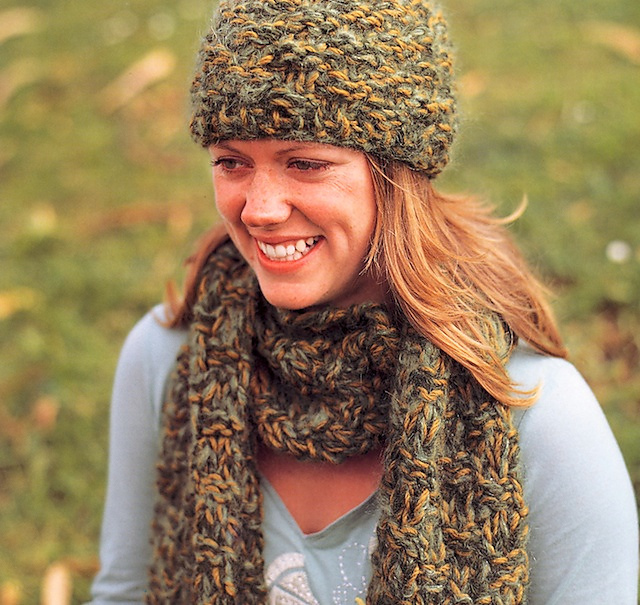 Mossy Scarf and Hat