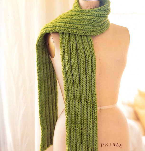 Super-Long Ribbed Scarf