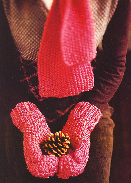 Seed Stitch Mittens and Scarf
