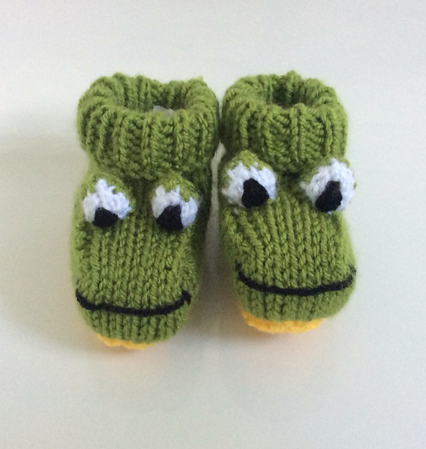 Frog baby boots