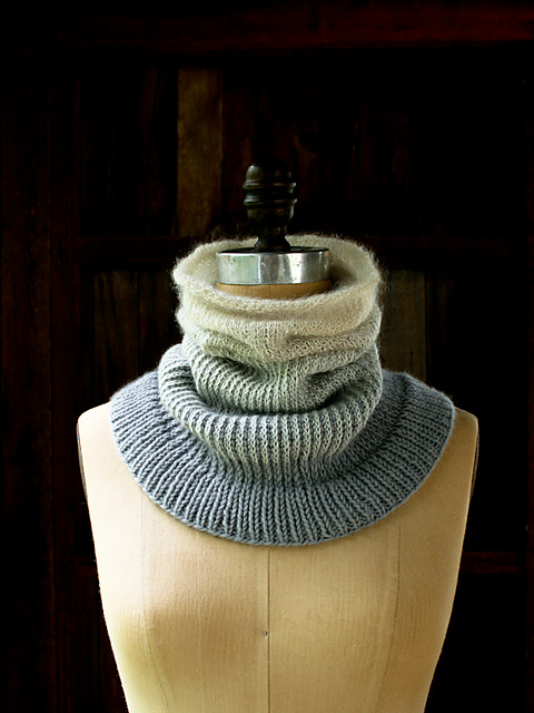 Ombre Cowl