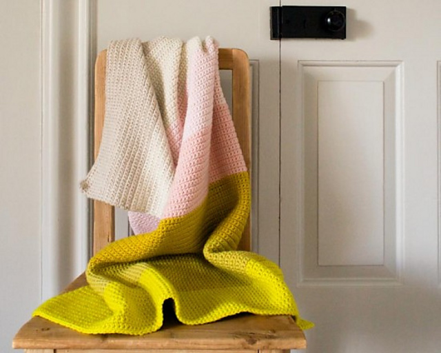 Crocheted Super Easy Baby Blanket