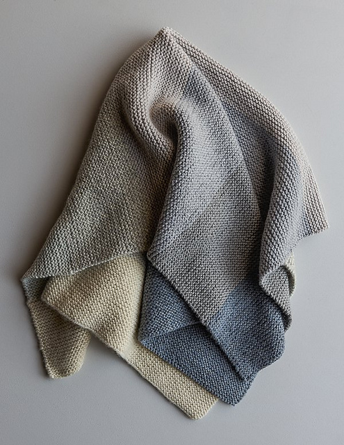 Super Easy Crib Blanket in Worsted Twist