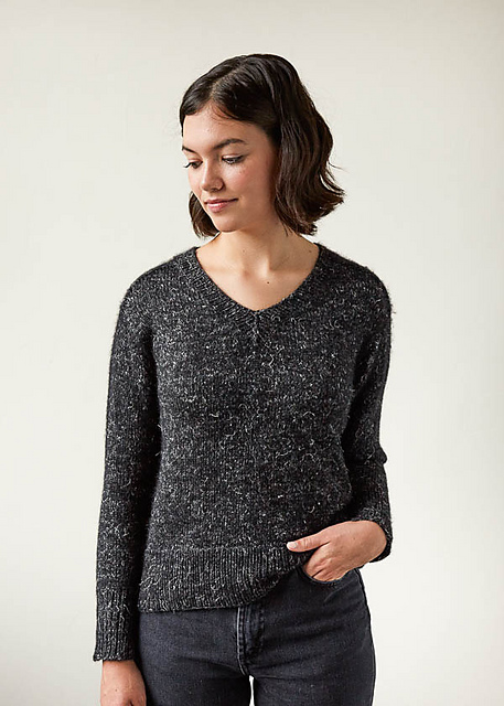 Shoulder Forward Pullover