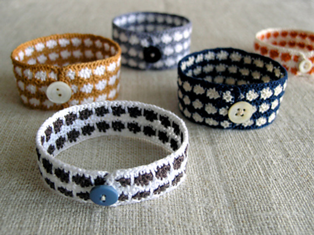 Wren Handmade: Crocheted Bracelets
