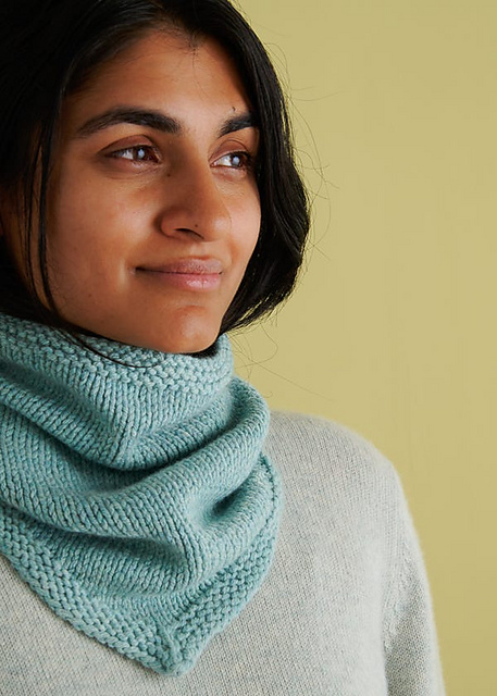 Ravelry: Bandana Cowl pattern by Purl Soho