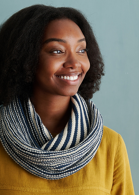 Garter Ridge Cowl