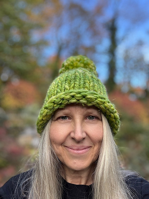 Lili Loops Sparkle Hat