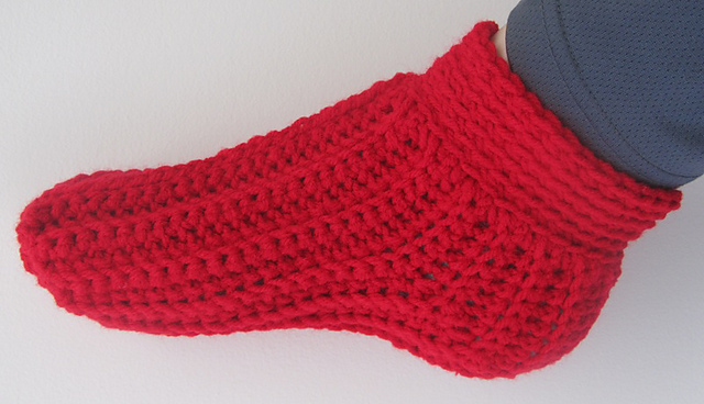Short-faux heel slipper sock