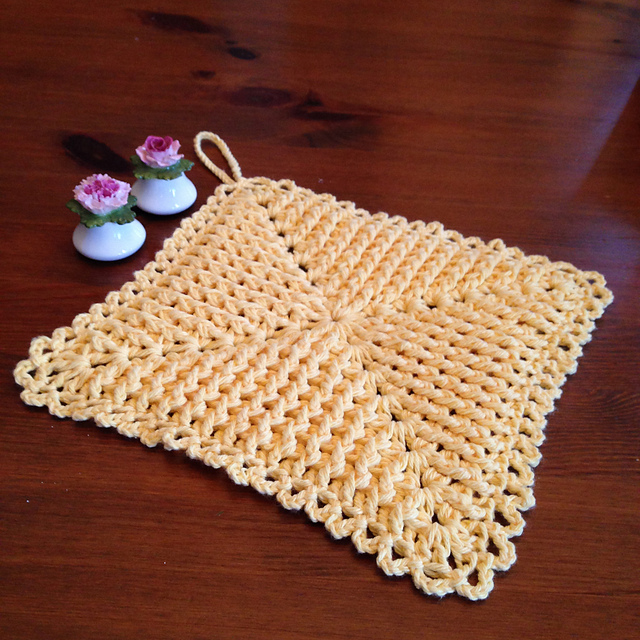 Crossroad Ribbed Washcloth