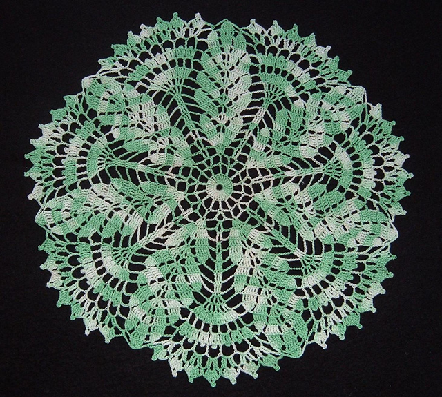 Laurel Pillow top